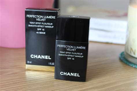chanel lumiere velvet foundation